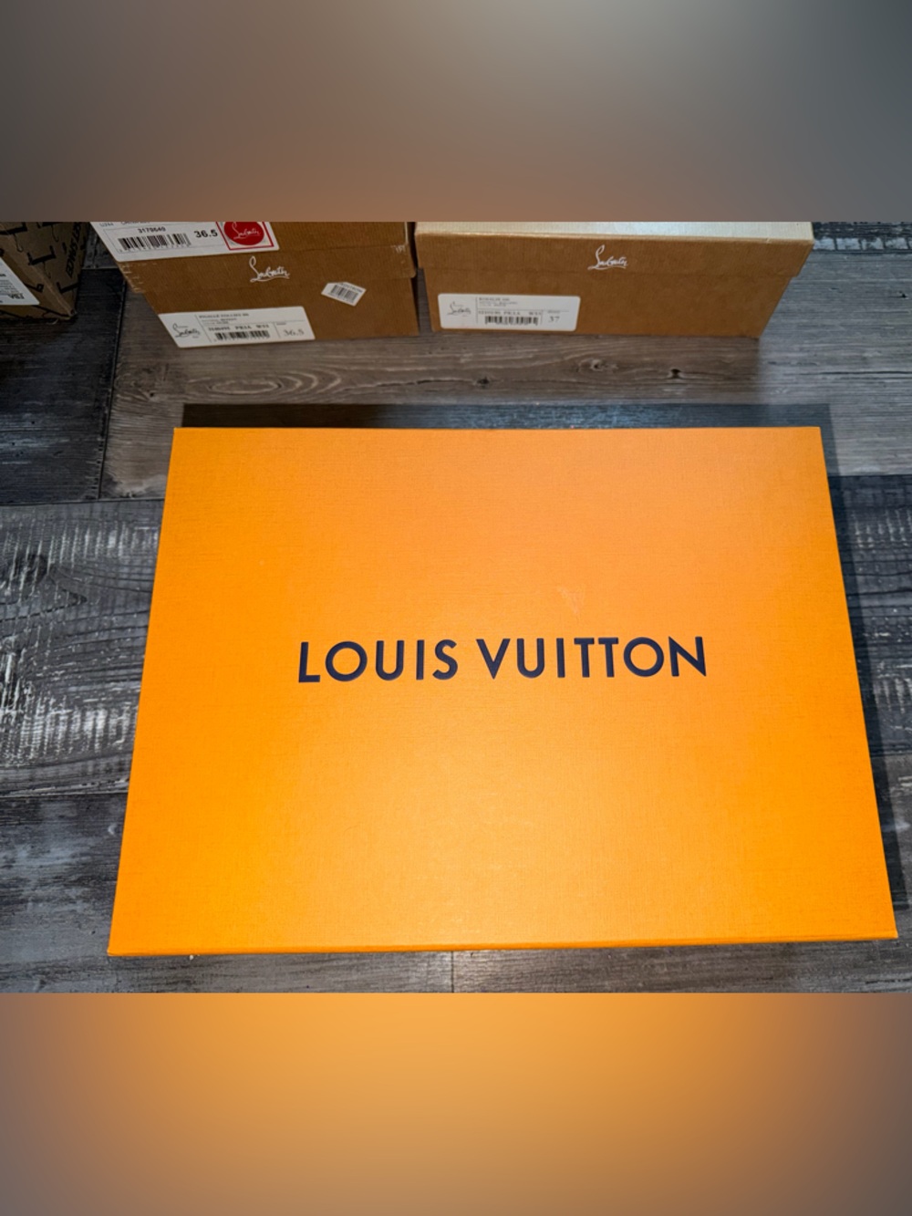 Louis Vuitton Signature gift box